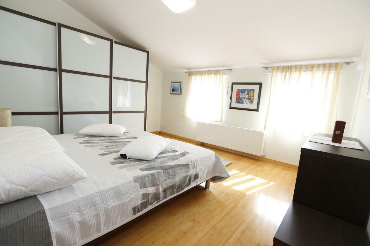 Apartment Bojan Baška Buitenkant foto